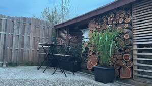 Apartment, 1 Bedroom, Patio, Garden View | Outdoor dining - Cozy Furnished Basement Apartment (Hannover)