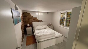 Apartment, 1 Bedroom, Patio, Garden View - Cozy Furnished Basement Apartment (Hannover)