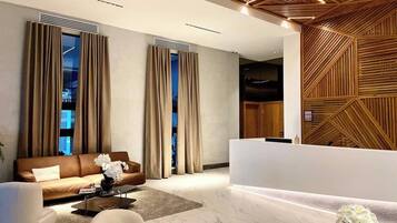 Condo, 1 Bedroom, Accessible, Smoking | Front of property