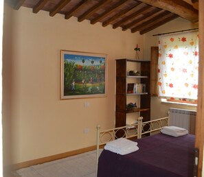 2 bedrooms