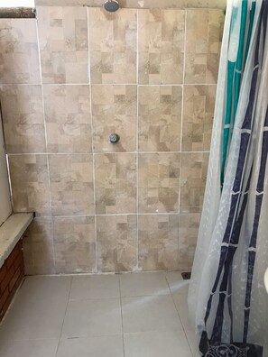 Room, 1 Bedroom, Accessible, Smoking | Bathroom shower - Room With 2 Double Beds Number 14 (Pereira)