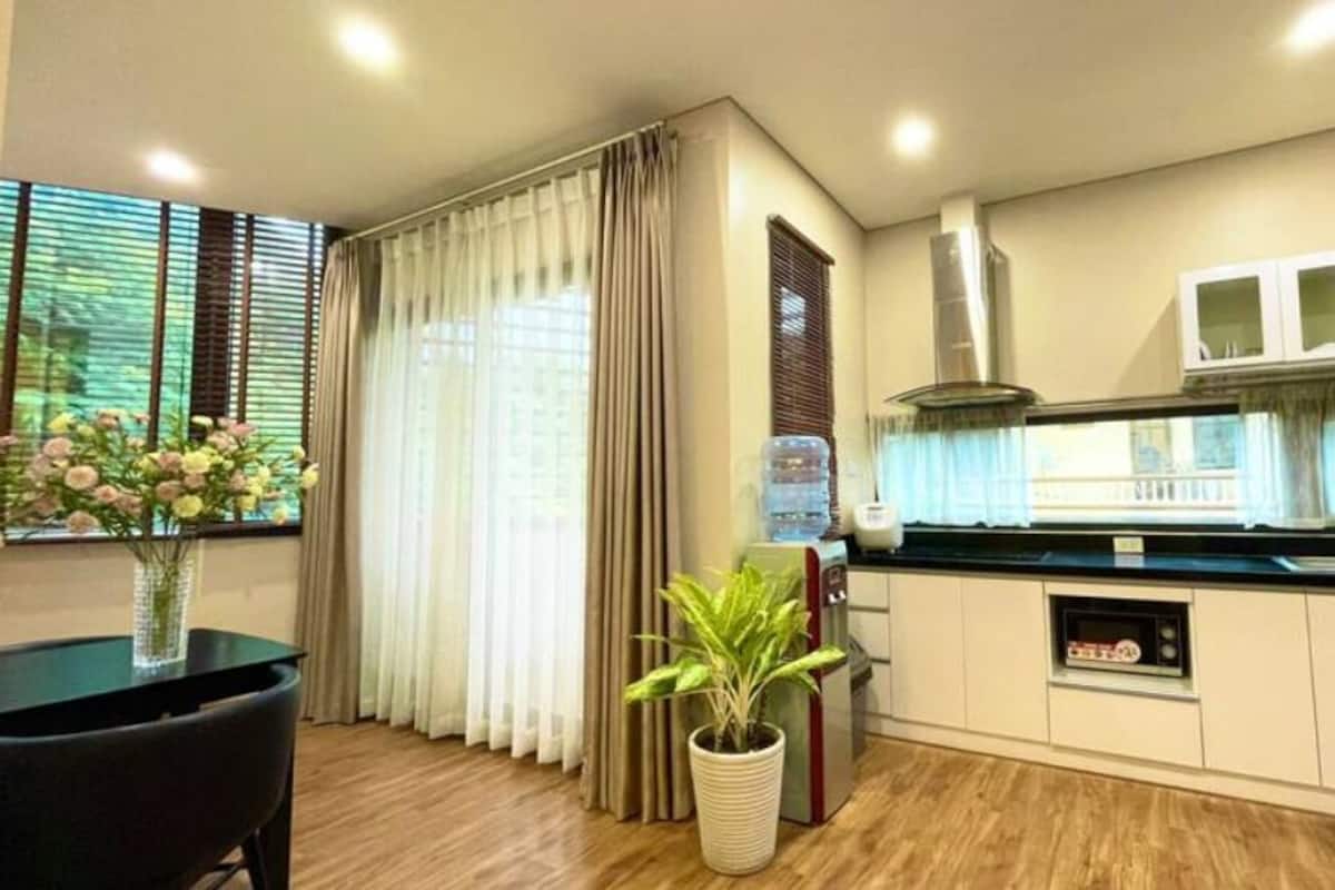 Superior Room | Living area | TV