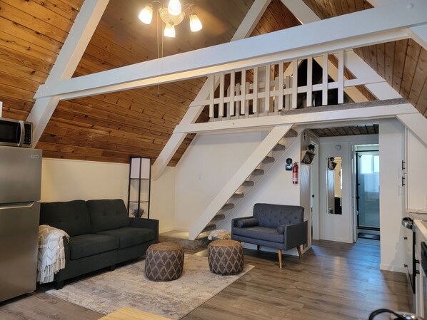 Interior - Cozy Cabin Style Townhome w/Loft (Pinetop-Lakeside)