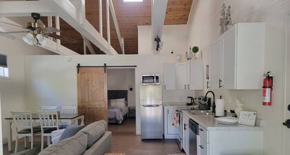 Cute & Cozy cabin style townhome!