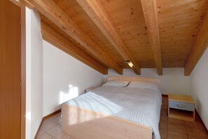 1 camera, Wi-Fi gratuito, lenzuola