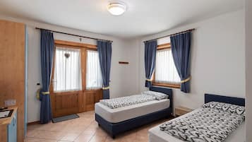 Wi-fi (inkludert) og sengetøy