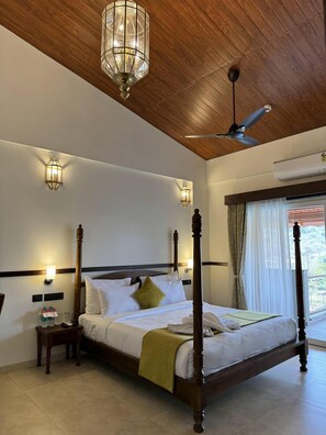 Estudio, vista a la alberca | Escritorio, wifi gratis y ropa de cama 