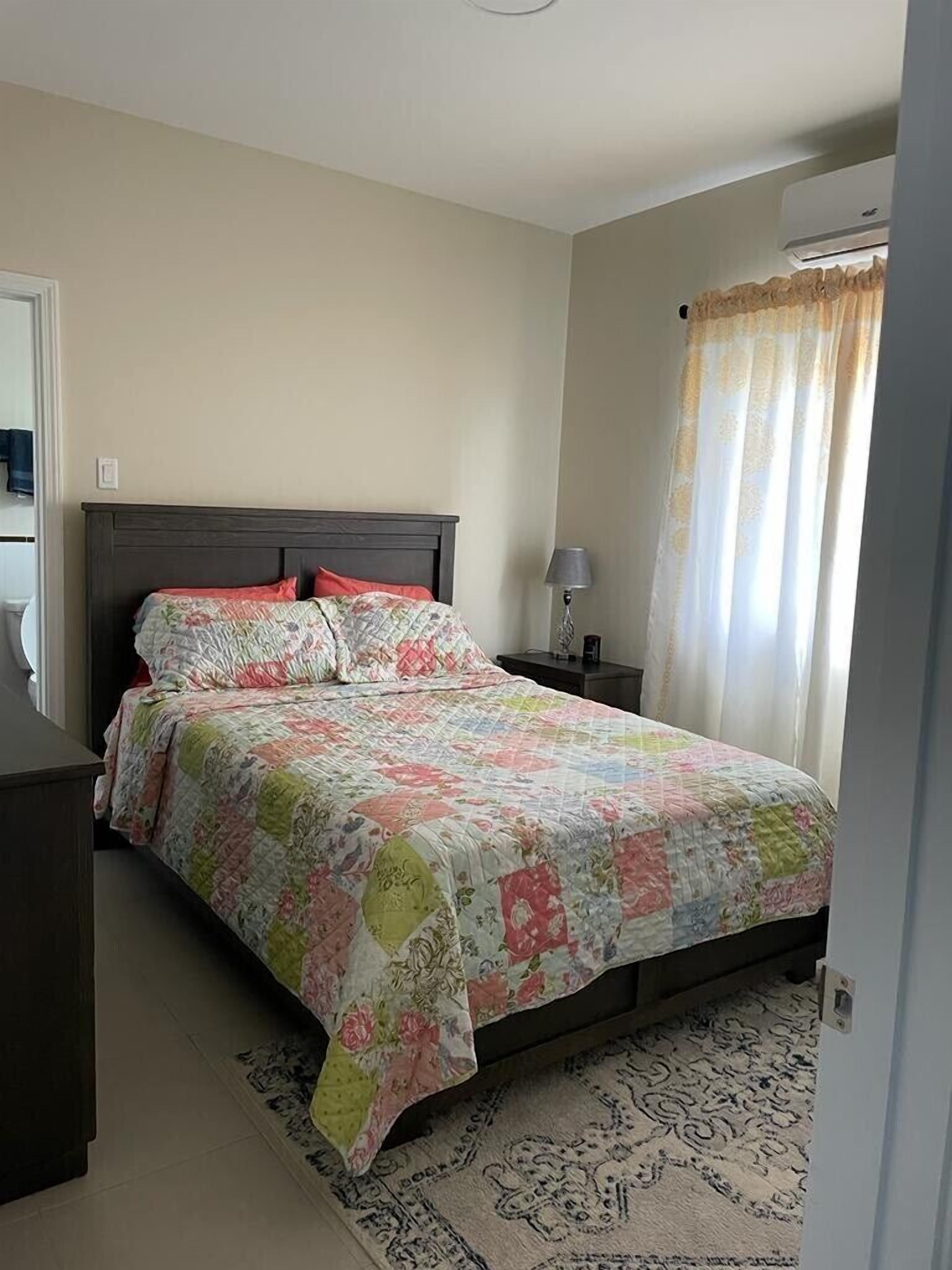 2 bedrooms, in-room safe, iron/ironing board, travel crib