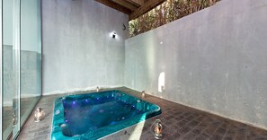 Deluxe Royal Suite | Edredón y wifi gratis