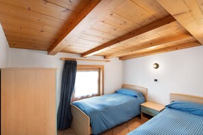 2 chambres, Wi-Fi gratuit, draps fournis