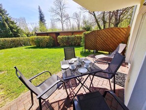 Unclassified image, 5 of 18, button