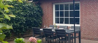 Haus Uferstraße 6n - Comfort vacation home with large terrace and garden