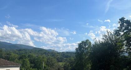 House in the country side of PYRENEES with a beautiful view and a swimming pool.