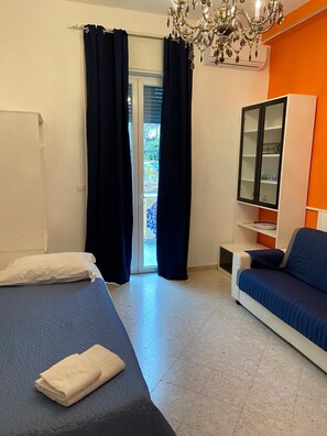 2 Schlafzimmer, Bügeleisen/Bügelbrett, WLAN