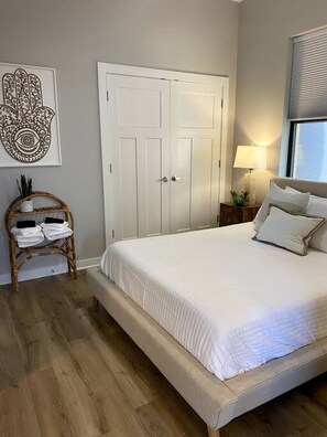 2 bedrooms, desk, iron/ironing board, free WiFi