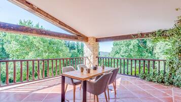 Villa Deluxe | Ropa de cama de alta calidad y edredones de plumas