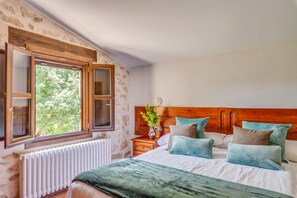 Villa Deluxe | Ropa de cama de alta calidad y edredones de plumas