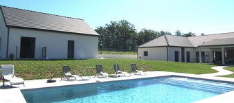 Independent gite with swimming pool in the heart of the Dordogne valley