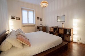 2 Schlafzimmer, Zimmersafe, Bügeleisen/Bügelbrett, Reisekinderbett