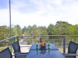 Outdoor dining - Dünenresidenz Prora Proradies upper deck in Prora (B3/4.1) - Ostseebad Binz (Ostseebad Binz)