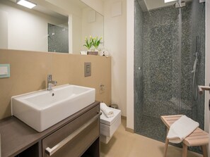 Hair dryer, towels - Apartment with sea view, 2 bedrooms and balcony (Ostseebad Binz)