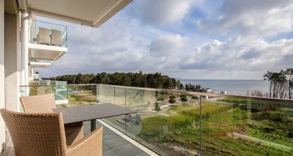 Apartment with sea view, 2 bedrooms and balcony