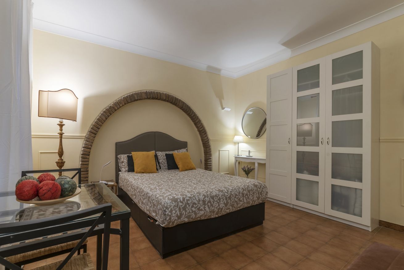 1 slaapkamer, een strijkplank/strijkijzer, wifi, beddengoed