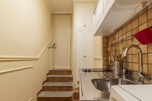 Mikrobølgeovn og kokeplater