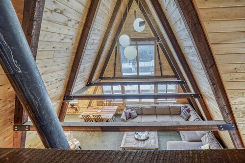 Geno's Groovy Getaway!