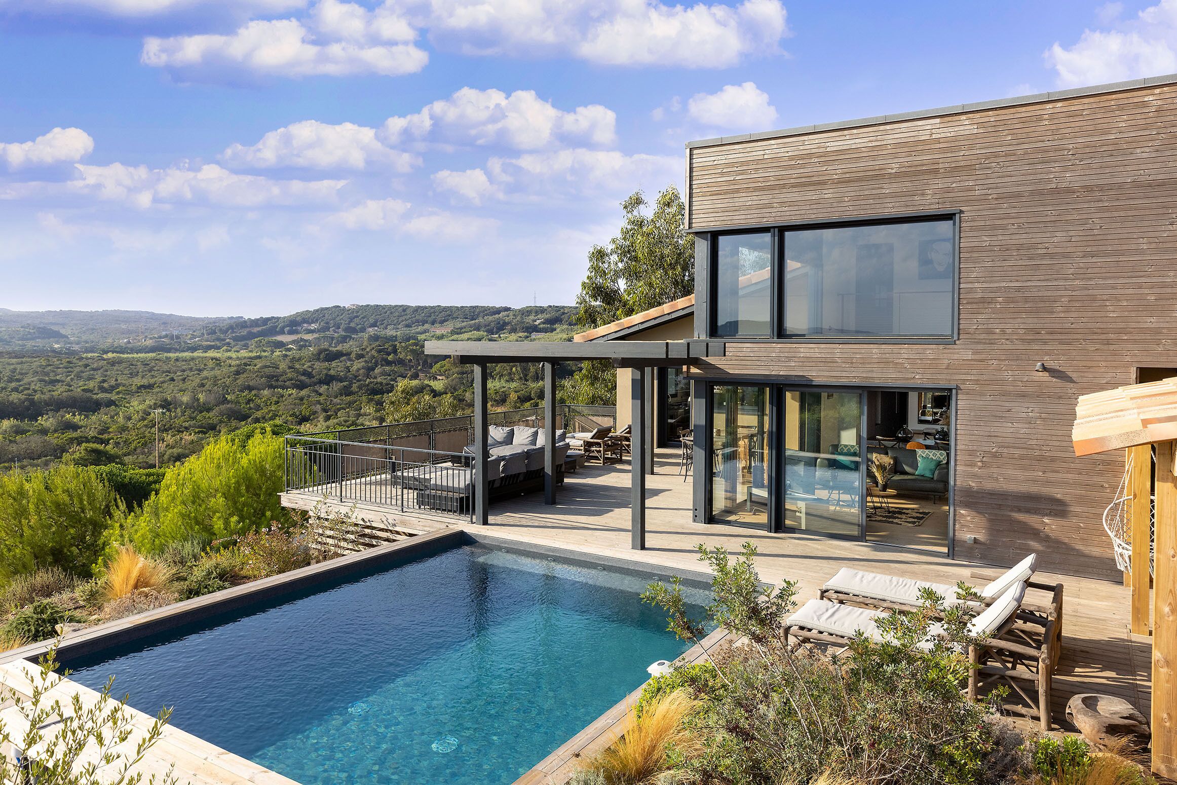 Piscine extérieure, piscine chauffée