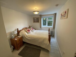 Apartment | 1 bedroom, iron/ironing board, free WiFi, bed sheets
