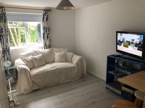 Apartment | Living room