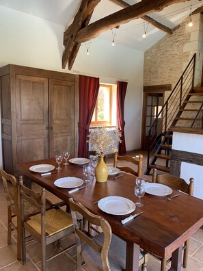 Dining - Stone house in the heart of Perigord Noir, private swimming pool (Audrix)