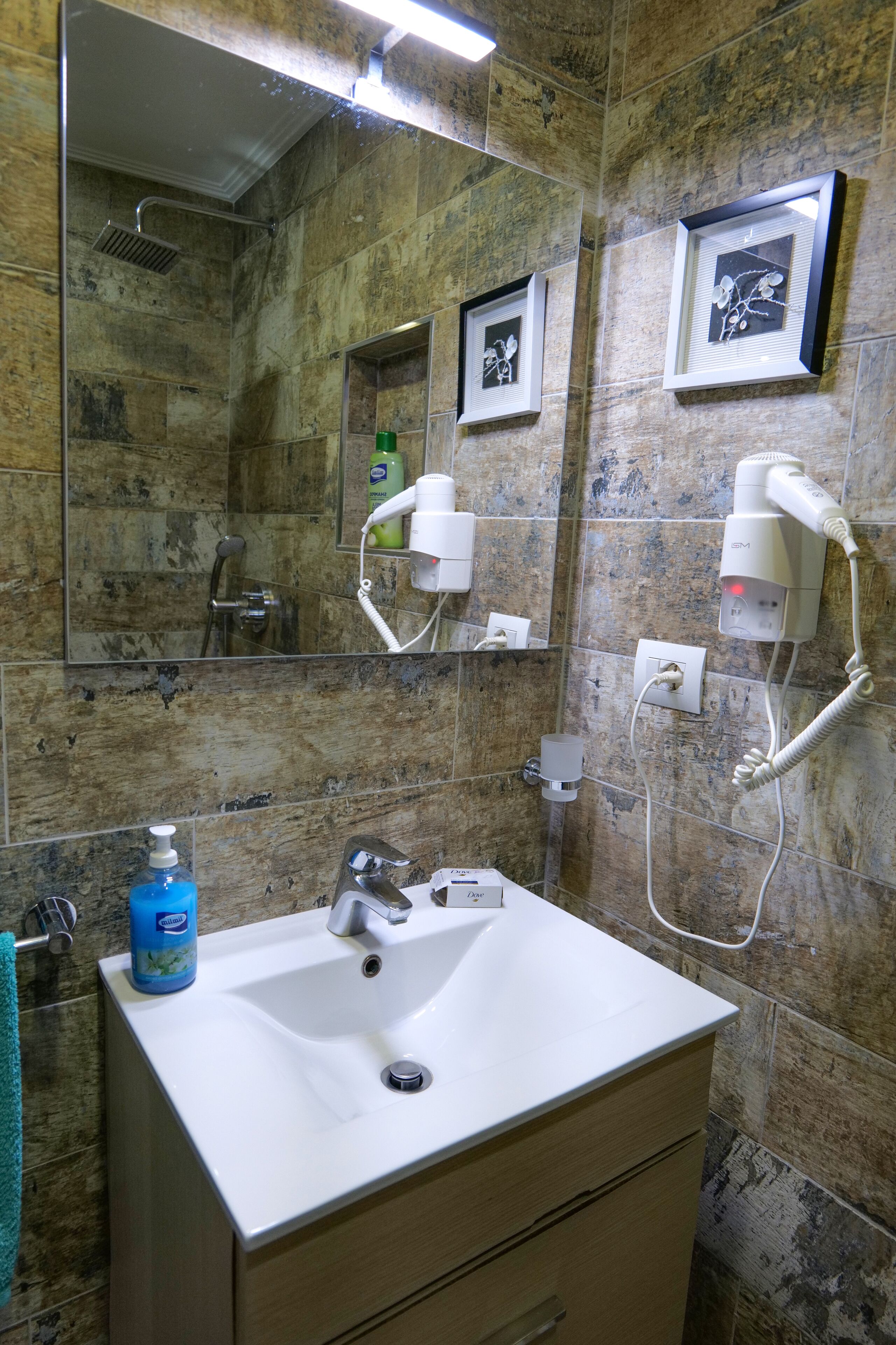 Photo - Hotel Lindi