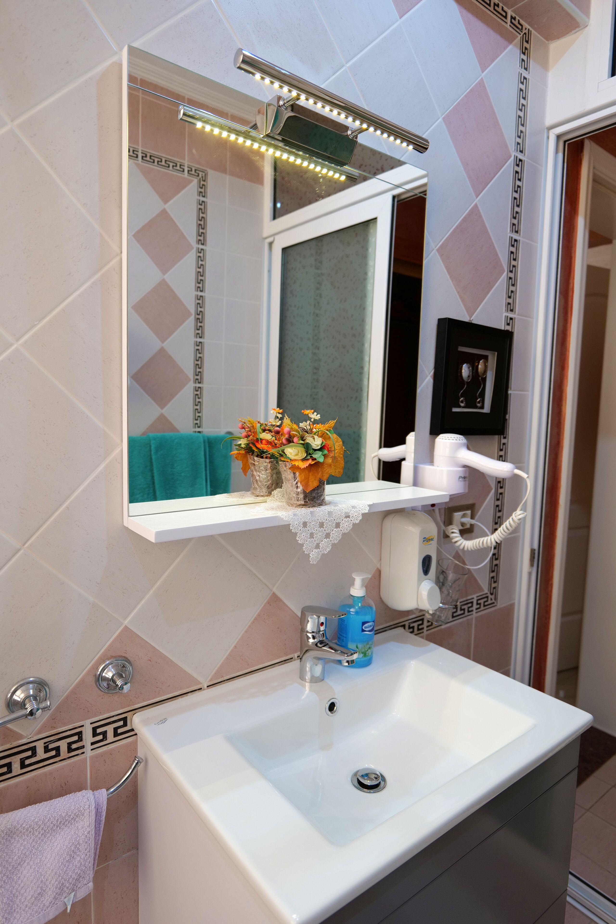 Photo - Hotel Lindi