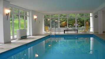 Piscine couverte, piscine chauffée