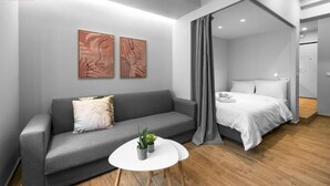 Basic Studio | Living area - Big Apple 6 Nilie Hospitality MGMT (Thessaloniki)