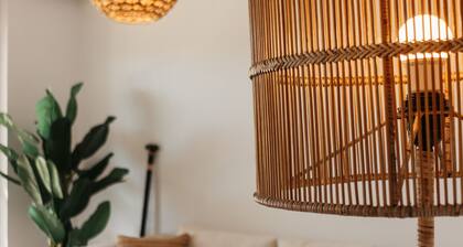 Villa Oljapetra – Traumhafte Aussicht, großzügiger Garten und privater Pool