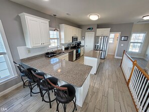 Fridge, microwave, stovetop, dishwasher - Shorely Blessed: Coastal Comfort & Scenic Views (Surf City)