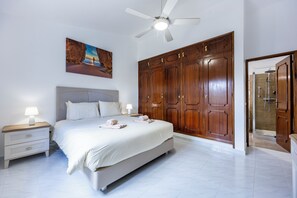 3 chambres, Wi-Fi gratuit, draps fournis