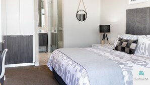 Comfort Apartment | 2 bedrooms, free WiFi - Menlyn Residence Luxury 2 Bed Apartment (Pretoria)