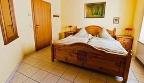 2 bedrooms