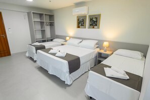 Suite Familia | 防敏寢具、迷你吧、書桌、手提電腦工作空間