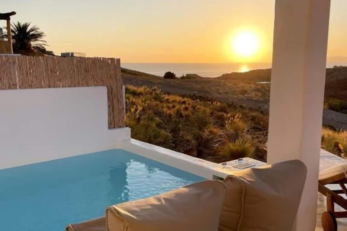 Sunrise two-bedroom villa with private pool | Premium bedding, down comforters, pillowtop beds, in-room safe