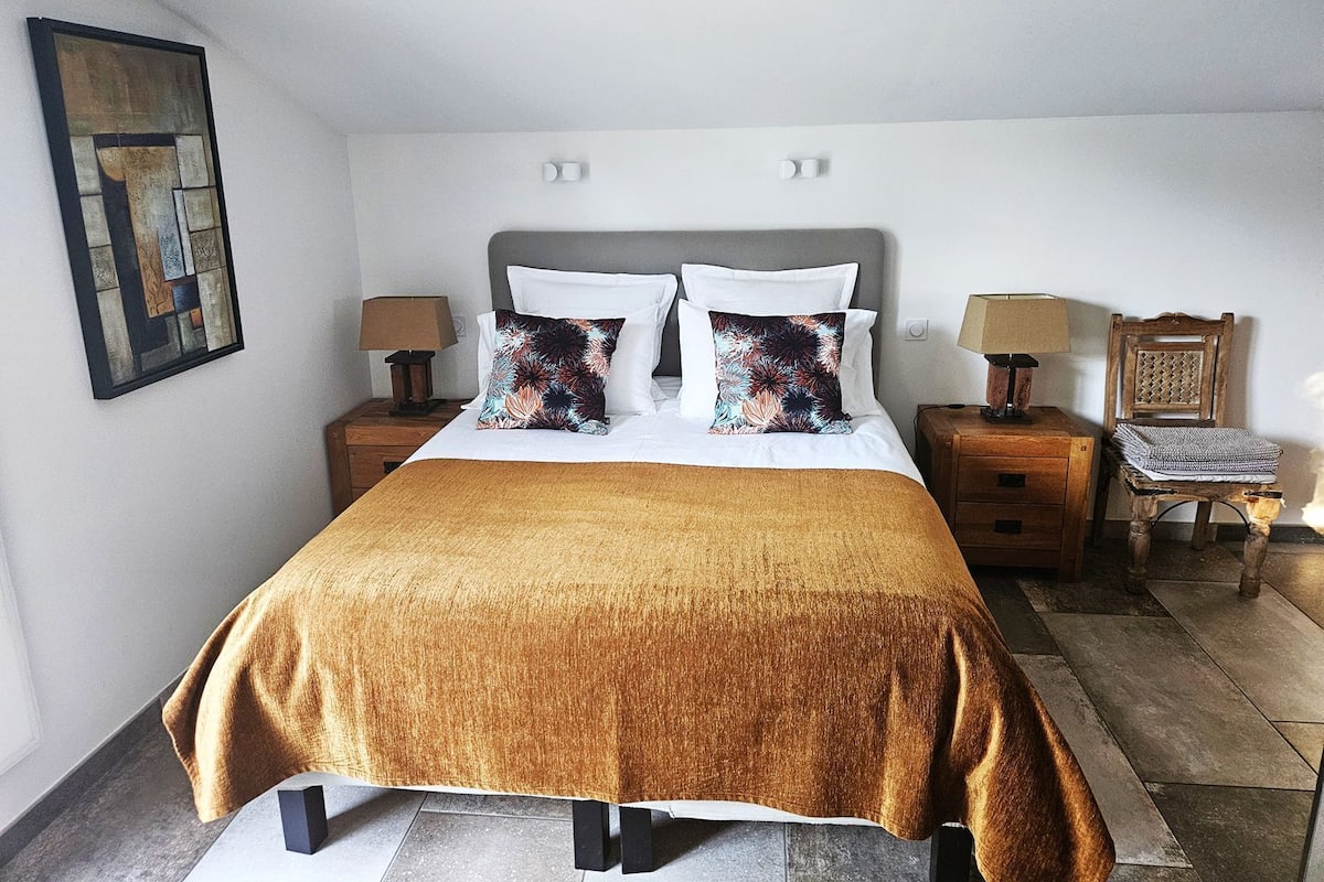 Villa Deluxe avec SPA privatif (Riviera) | 1 bedroom, premium bedding, down duvets, Select Comfort beds