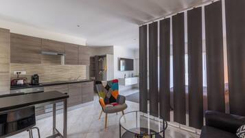 ์ํผ๋ฆฌ์ด ์ค์ํธ | ์ ์ฉ ์ฃผ๋ฐฉ | ๋์ฉ๋ ๋์ฅ๊ณ , ์ ์๋ ์ธ์ง, ์ค๋ธ, ์ฟกํ