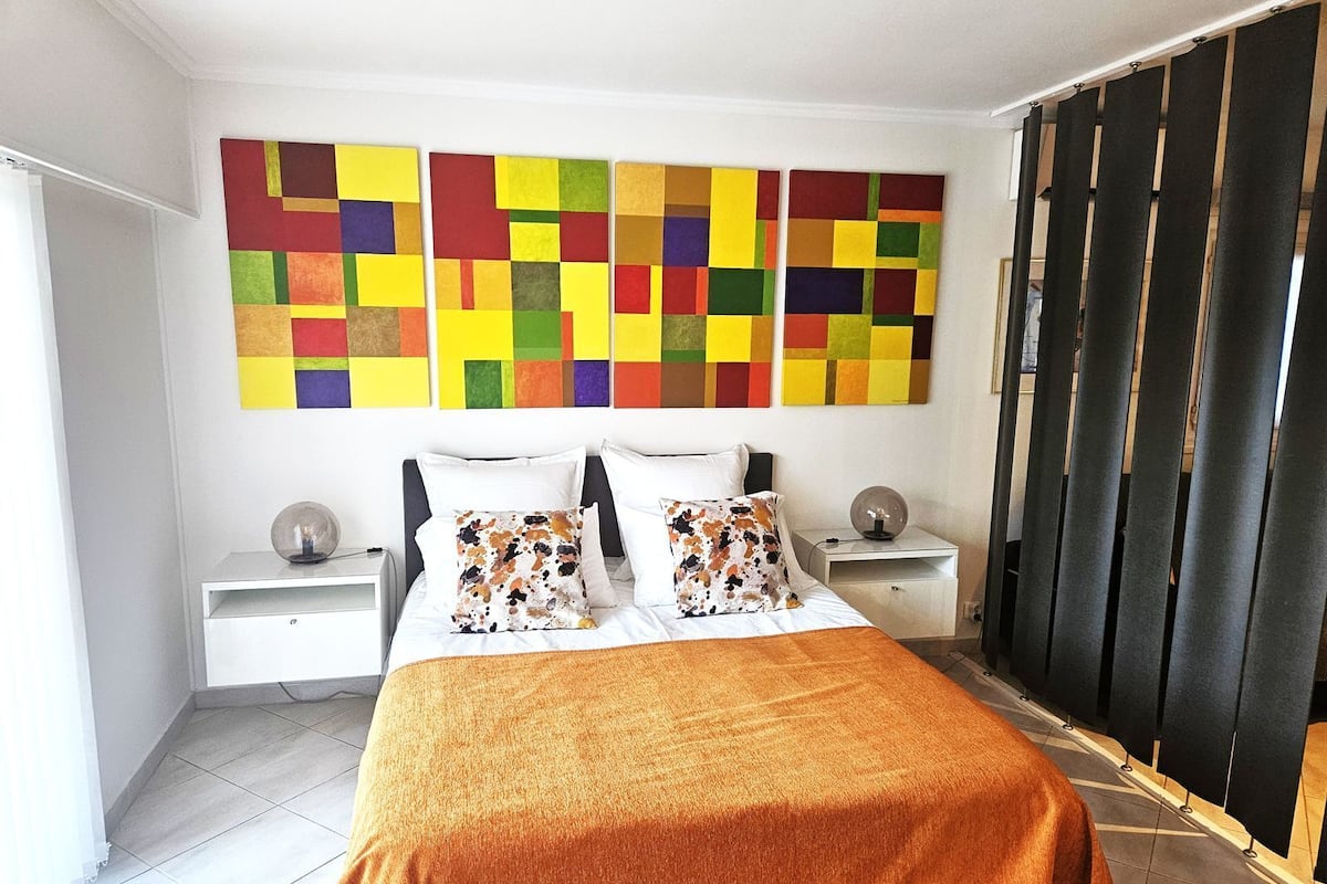 Superior Suite | 1 bedroom, premium bedding, down duvets, Select Comfort beds