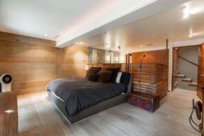 4 bedrooms, free WiFi - Northwoods Aspen Ski-In Ski-Out Access to Vail Mountain by RedAwning (Vail)