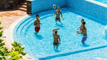 Innenpool, Außenpool