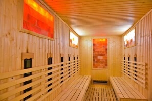 Deep-tissue massages, prenatal massages, sports massages, massages - Belvedere Holidy Club (Bansko)
